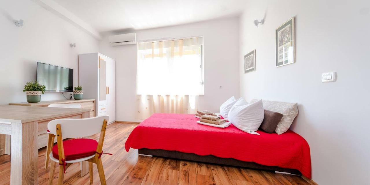 Apartments Yoe Σπλιτ Εξωτερικό φωτογραφία
