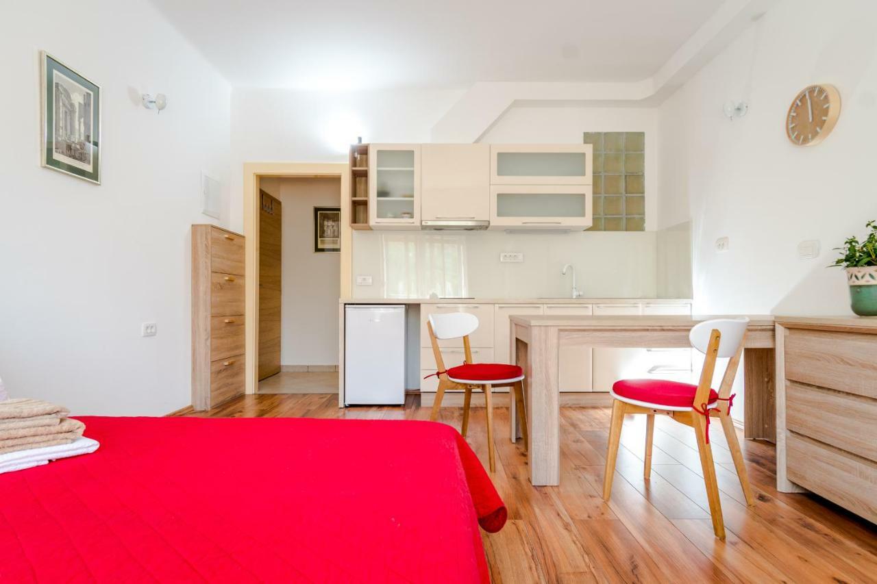 Apartments Yoe Σπλιτ Εξωτερικό φωτογραφία