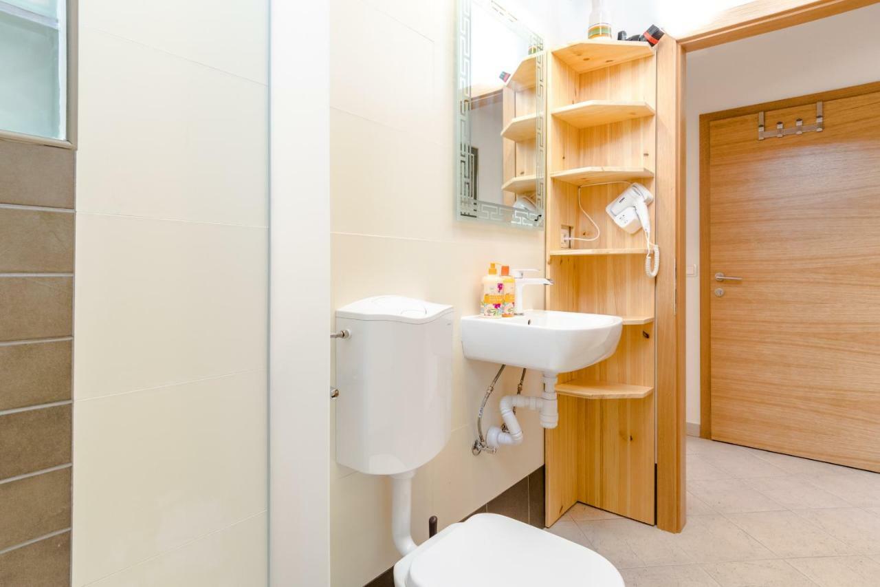 Apartments Yoe Σπλιτ Εξωτερικό φωτογραφία